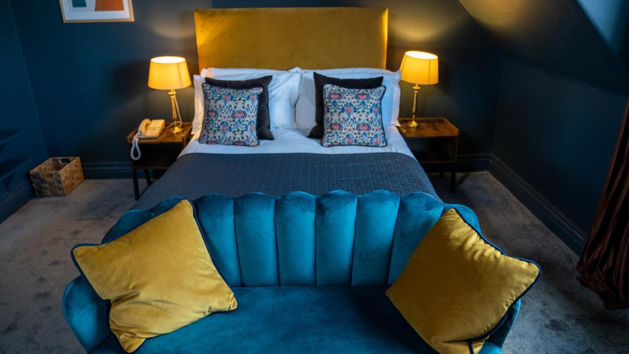 Colwall Park - Hotel, Bar & Restaurant Great Malvern Bagian luar foto