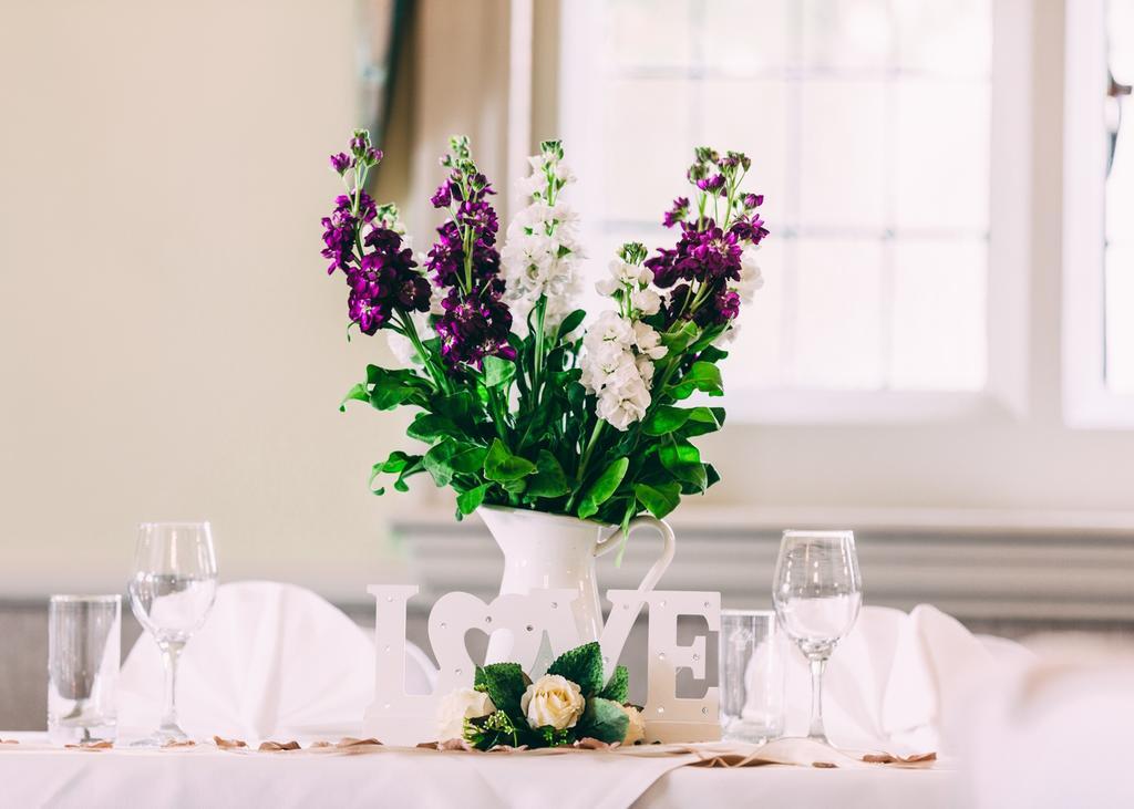 Colwall Park - Hotel, Bar & Restaurant Great Malvern Bagian luar foto