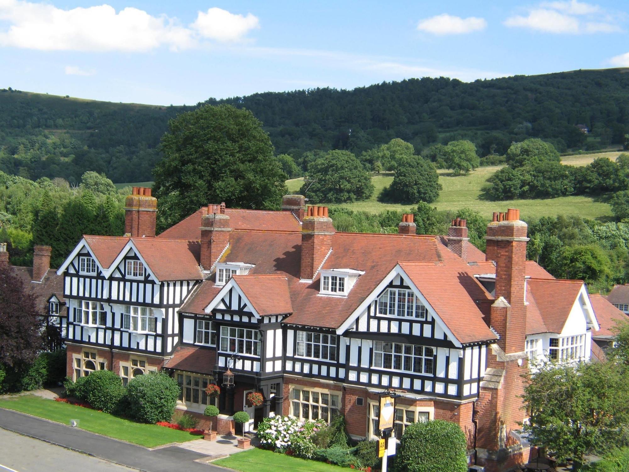 Colwall Park - Hotel, Bar & Restaurant Great Malvern Bagian luar foto